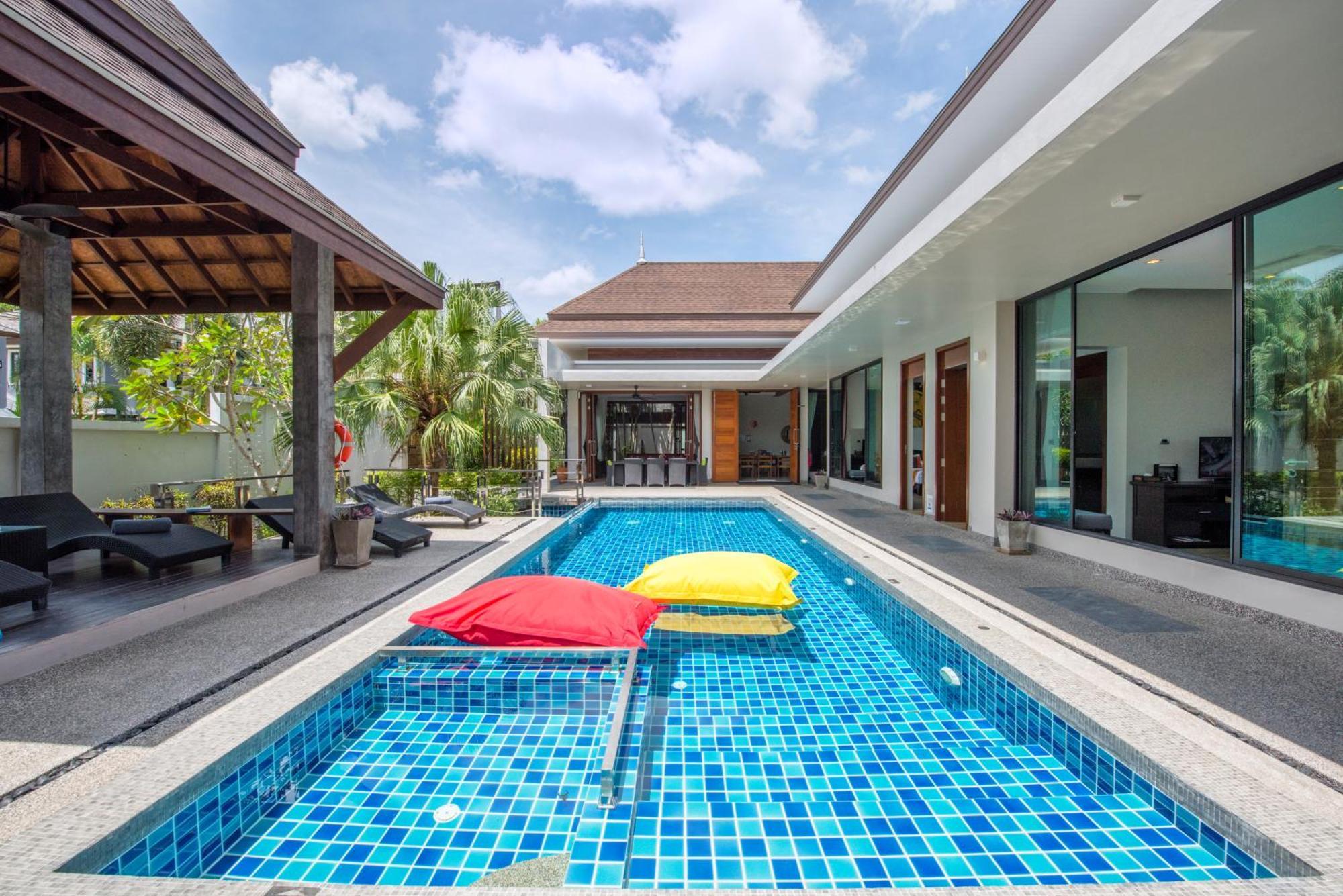Narintara Private Pool Villas - Free Tuk-Tuk Service To The Beach! Ao Nang Exterior photo